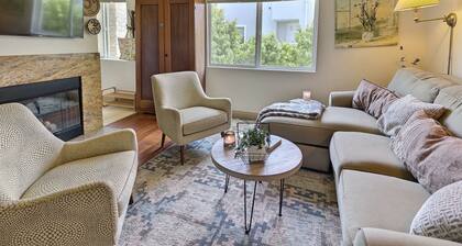 Charming OB beach condo, steps to the beach, listen to the waves crash