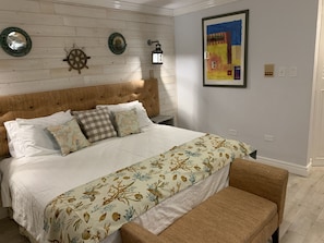 1 bedroom, in-room safe, iron/ironing board, WiFi - JAMAICA ON THE BEACH (Ocho Rios)