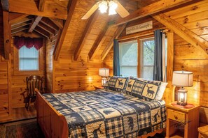 8 chambres, fer et planche à repasser, Wi-Fi, draps fournis