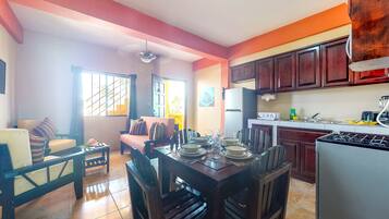 Fridge, microwave, stovetop, coffee/tea maker