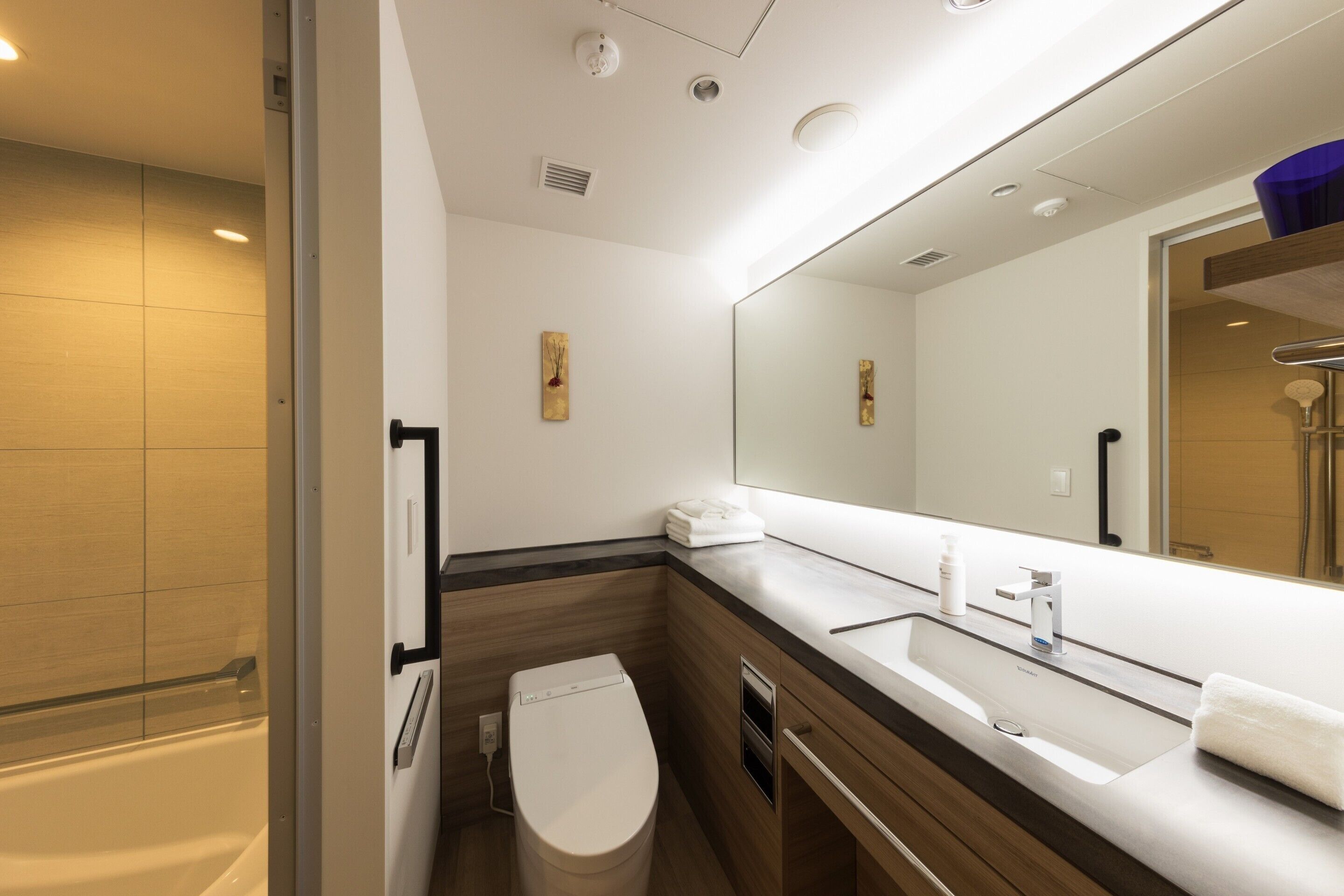 kamakura komachi double room, non smoking | bathroom | separate bathtub and shower, free toiletries, hair dryer, slippers