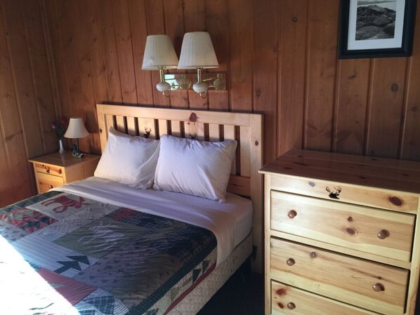 2 عدّة غرف نوم وواي فاي وملاءات أسرّة