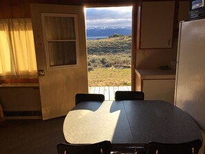 تناول الطعام