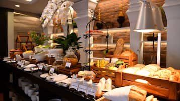 Daily buffet breakfast (THB 200 per person)