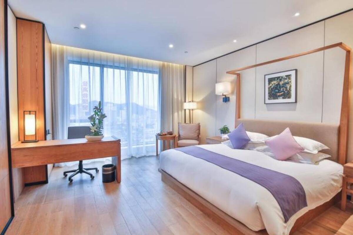 Executive King Room