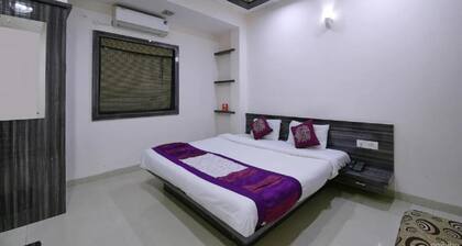 Hotel Shri Niwas