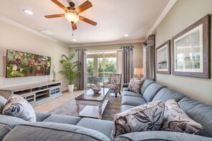 Smart TV, video games, foosball, table tennis - 10BR Disney Villa with Pool & Spa @Encore Reunion (Kissimmee)