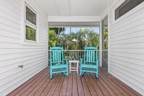 Terrace/patio - Spacious 5-Bedroom Captiva Home with Private Pool & Spa (Captiva)