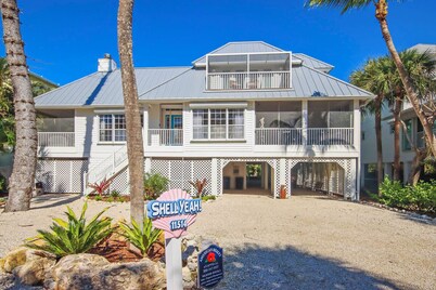 Spacious 5-Bedroom Captiva Home with Private Pool & Spa