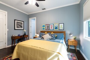 3 makuuhuonetta, silitysrauta/-lauta, Wi-Fi, vuodevaatteet