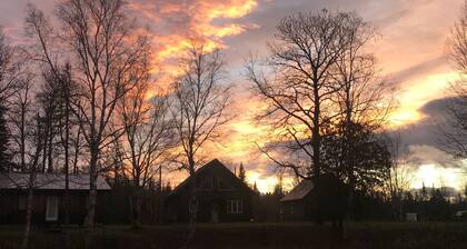 4 bedroom cottage, sleeps 14<br>ADVENTURE is worthwhile in itself!