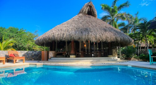 Villa Armonia, Private Villa & Magical Getaway near Zihuatanejo/Ixtapa México 