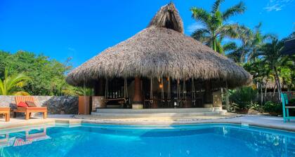 Villa Armonia, Private Villa & Magical Getaway near Zihuatanejo/Ixtapa México