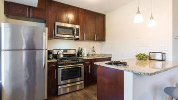 Oven, stovetop, dishwasher, espresso maker