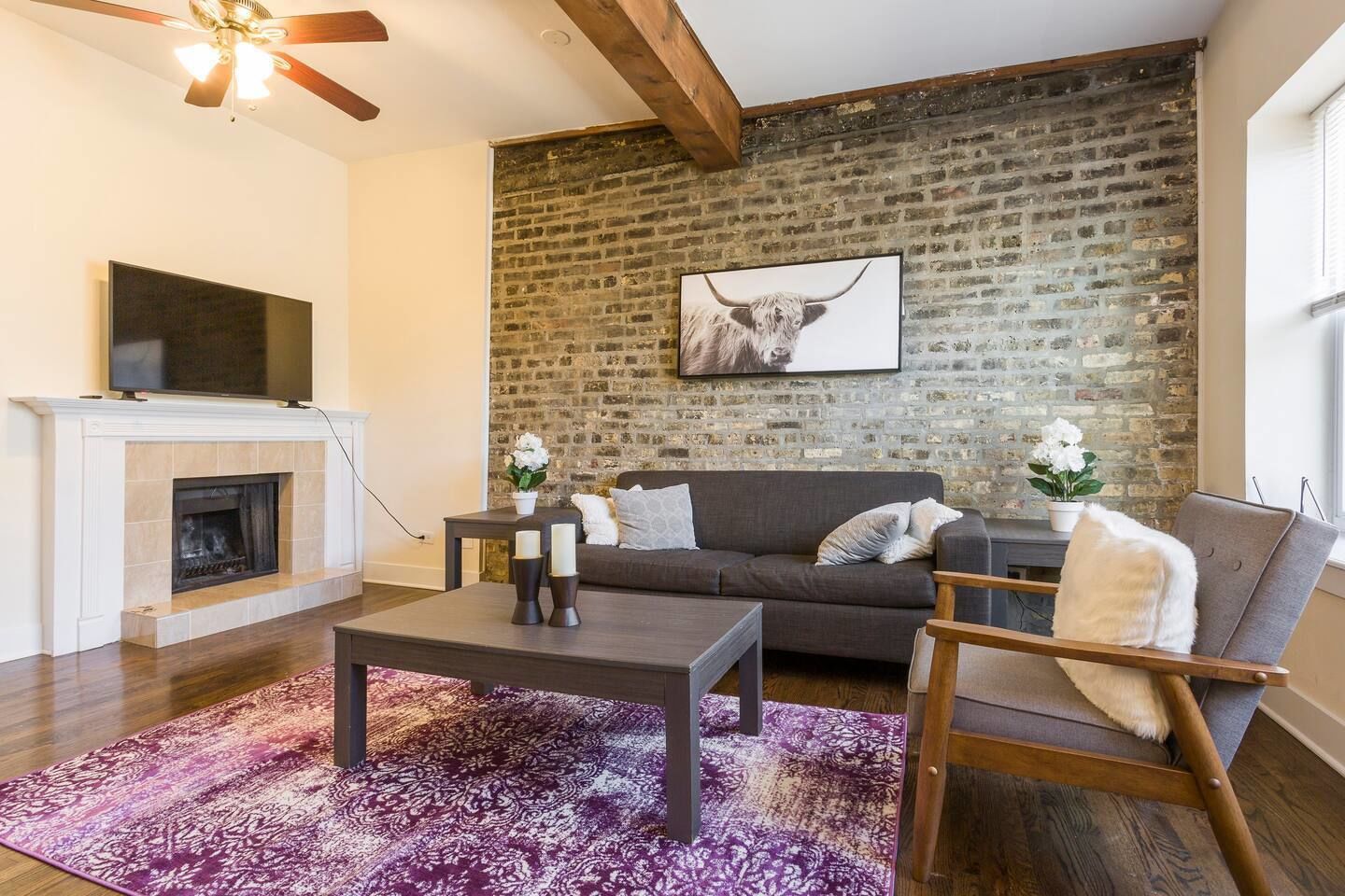 TV, Netflix, Hulu, streaming services