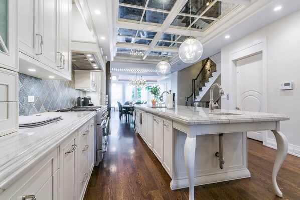 Oven, stovetop, dishwasher, espresso maker