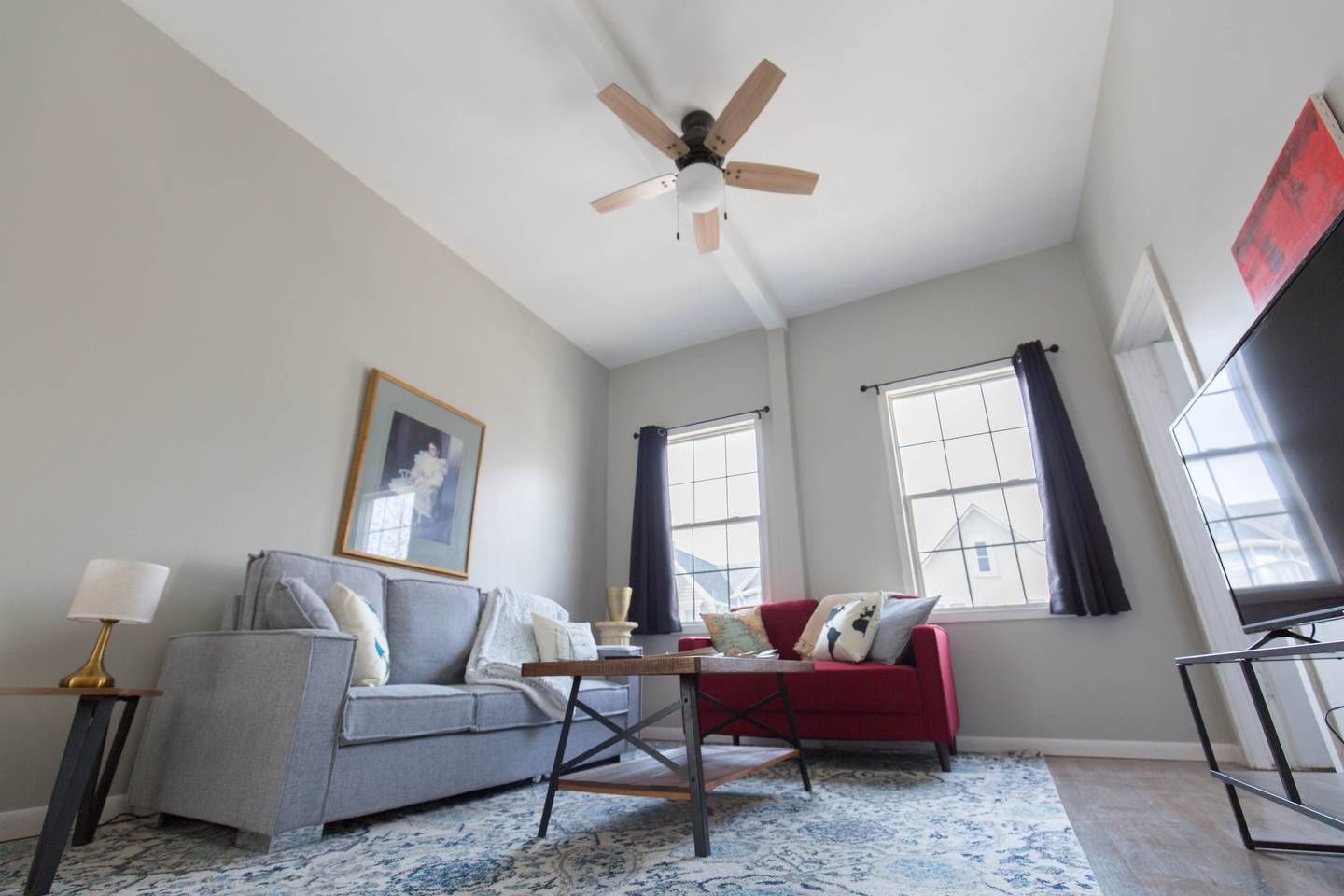 TV, Netflix, Hulu, streaming services