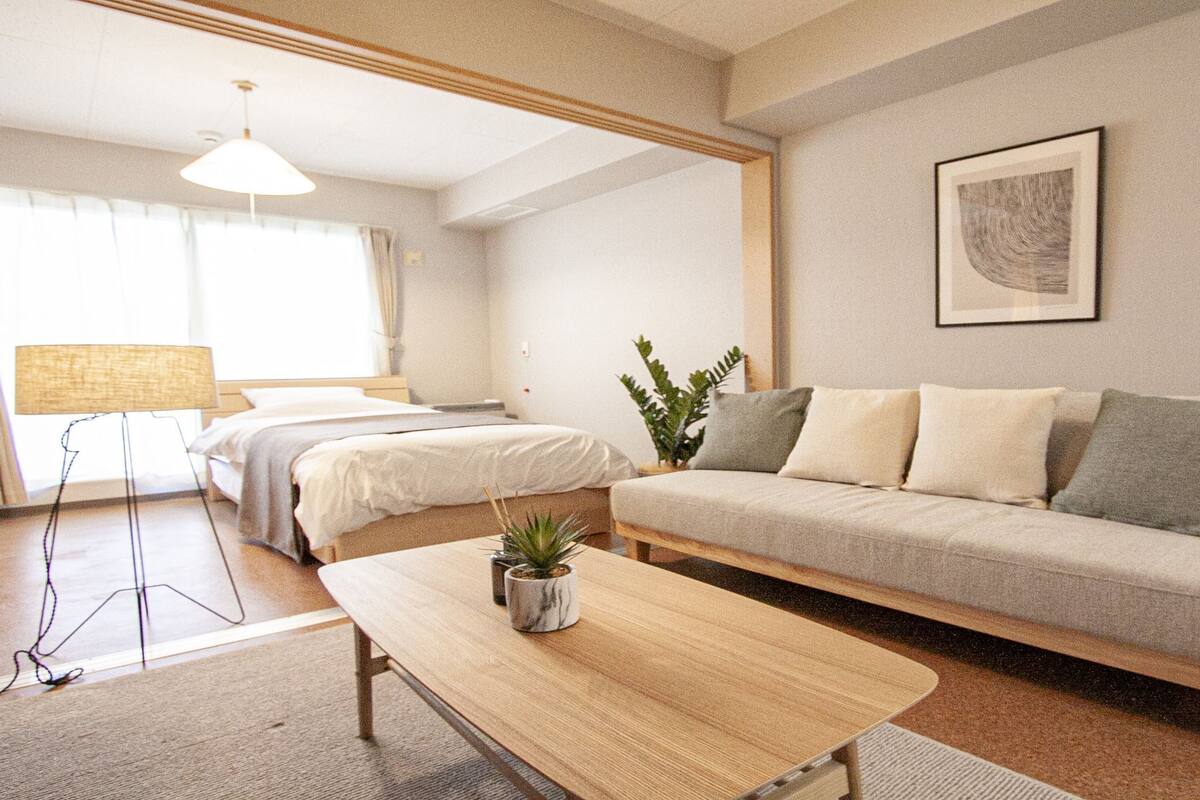 Room 303 Suitengu | 免費 Wi-Fi、床單