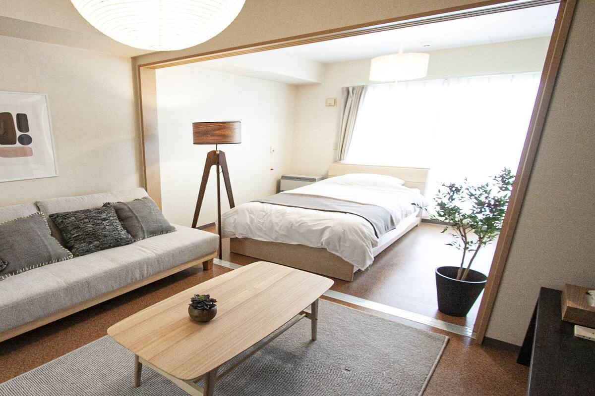Room 402 Suitengu | 免費 Wi-Fi、床單