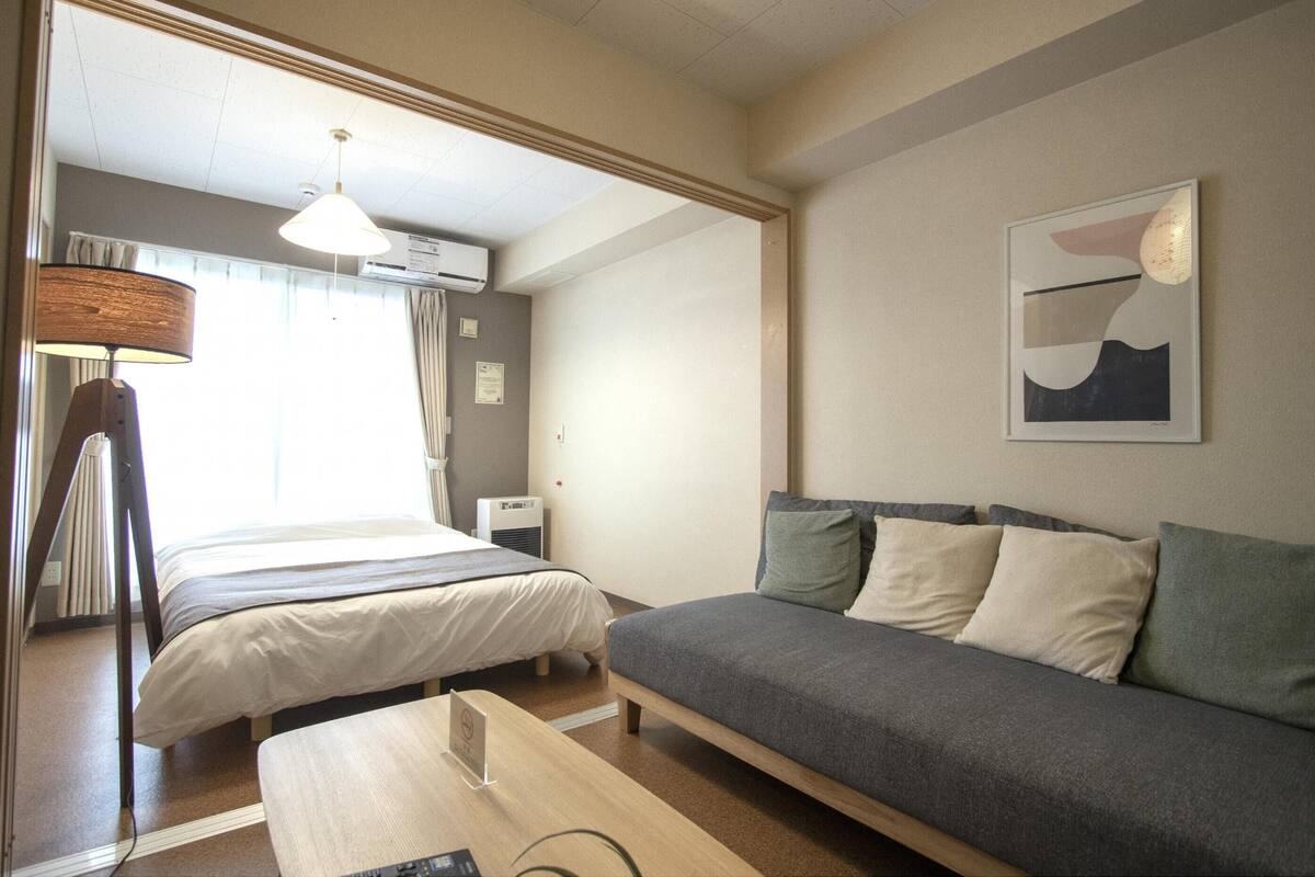 Room 204 Suitengu | 免費 Wi-Fi、床單