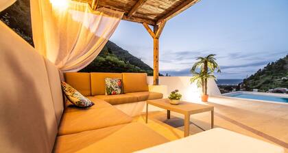 Casa do Outeiro maaseudulla