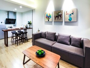 Deluxe Suite with City View