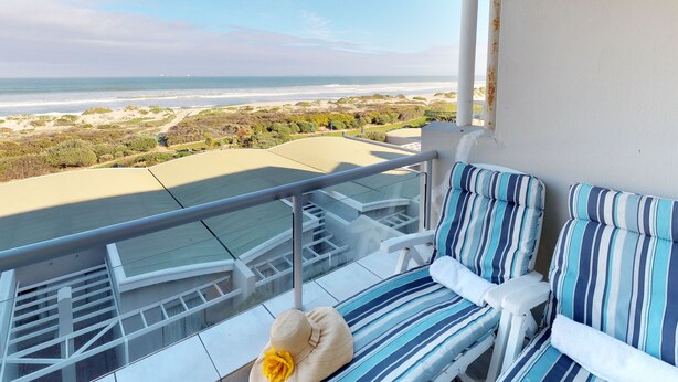 Classic Apartment | Beach/ocean view