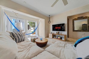 2 bedrooms, in-room safe, iron/ironing board, WiFi (free)