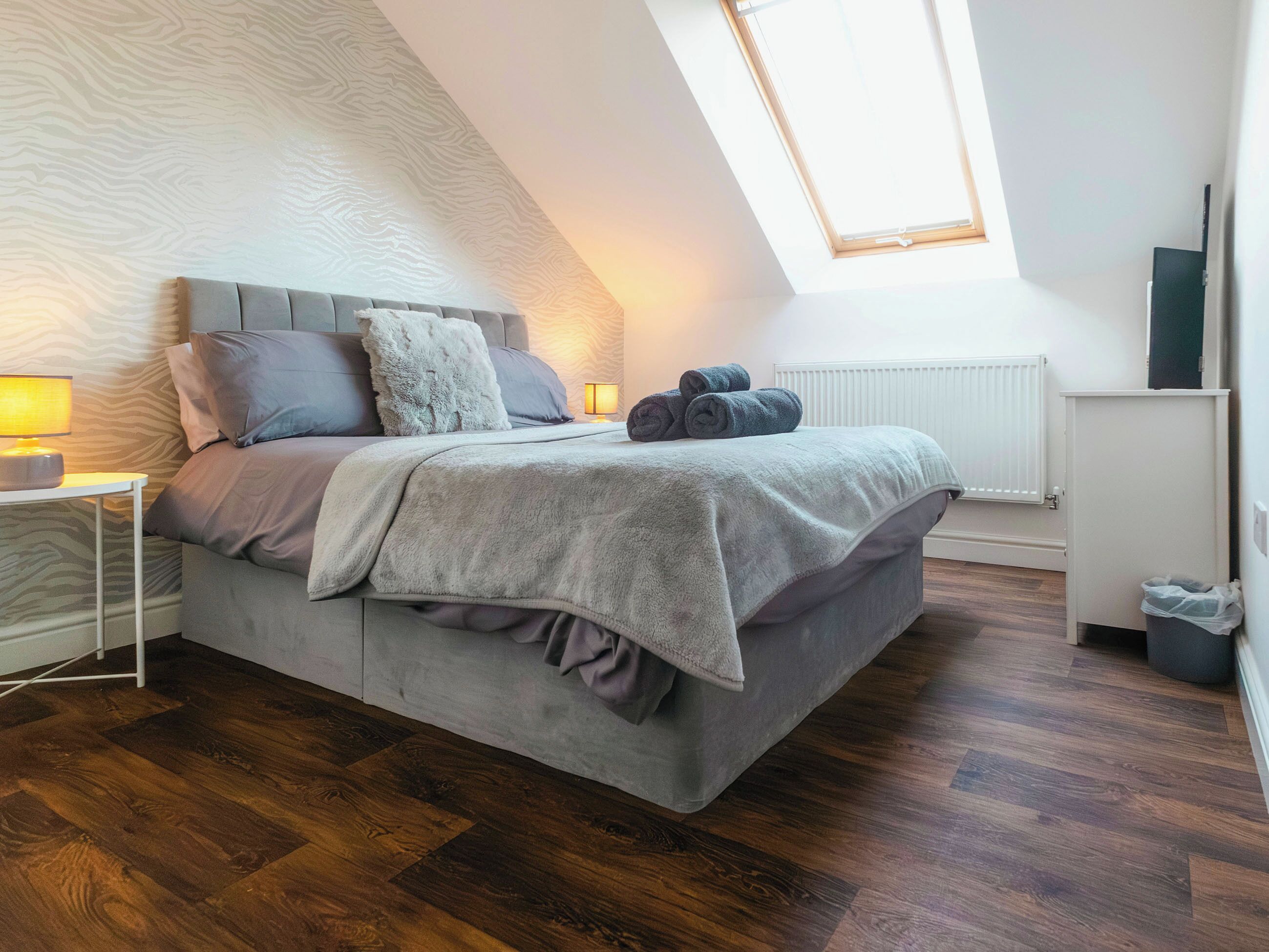 5 habitaciones, wifi gratis, ropa de cama y acceso para silla de ruedas 