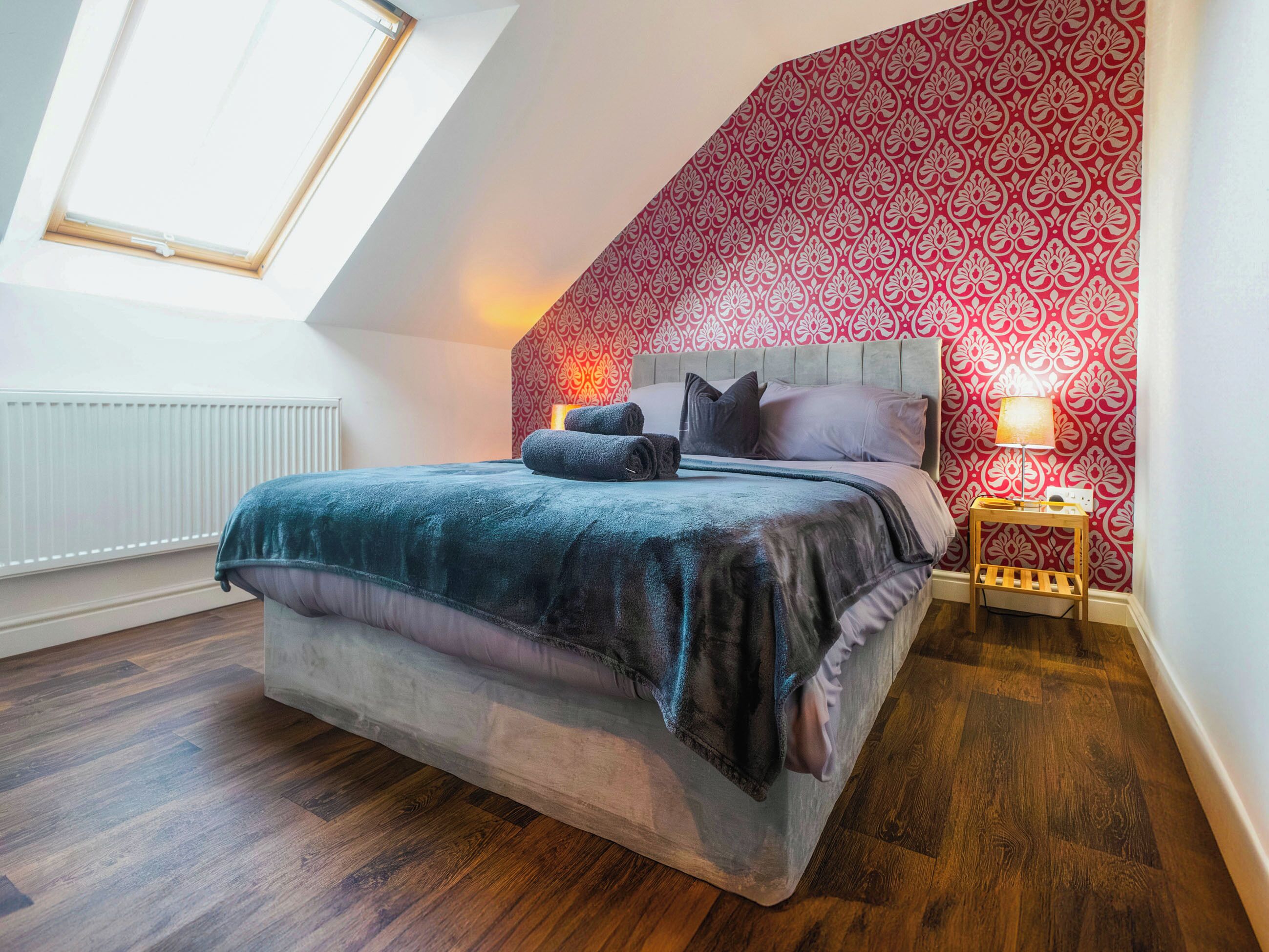 5 bedrooms, free WiFi, bed sheets, wheelchair access