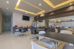 Lobby - OYO 1314 Wijaya Inn (Makassar)