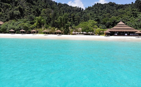 On the beach, white sand, scuba diving, snorkeling. Victoria Cliff Nyaung Oo Phee Island