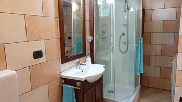 Dusche, Whirlpool