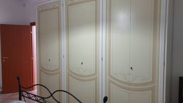 2 Schlafzimmer, WLAN