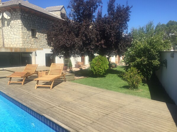 Piscina a l'aire lliure 