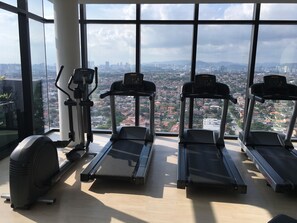 Fitness studio - Modern Icon City 5min to Sunway Pyramid (Petaling Jaya)