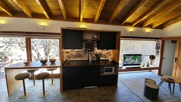 Casa, 2 habitaciones (Abenchara) | Área de sala de estar | Smart TV