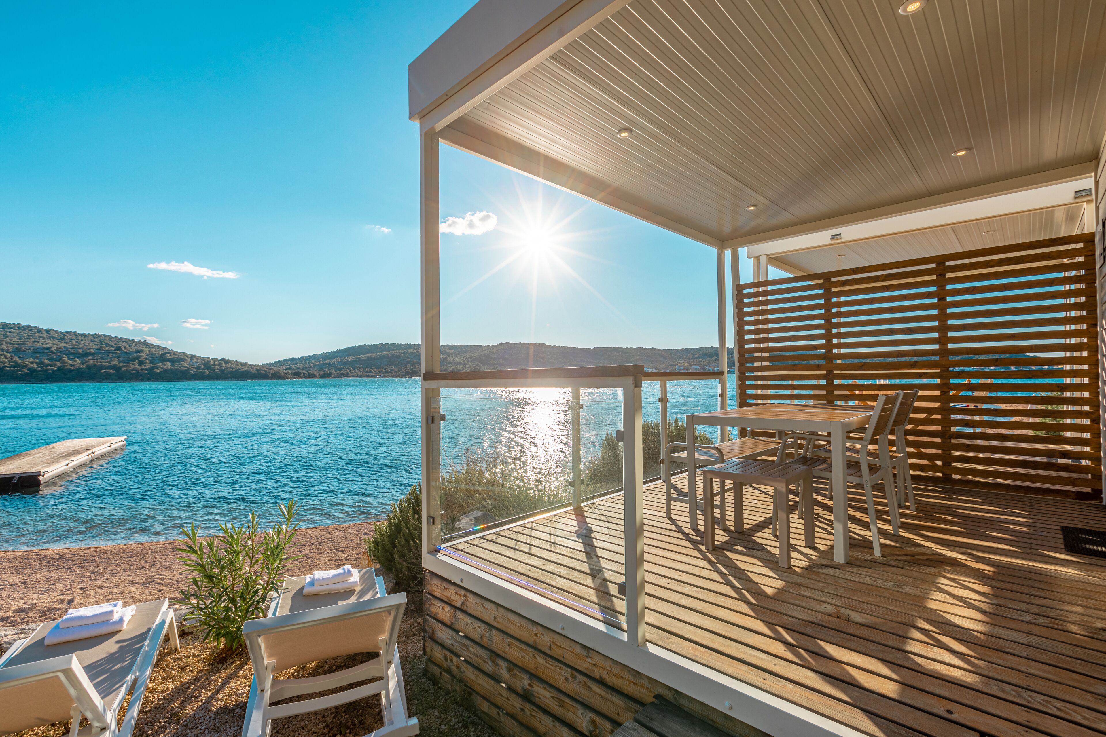 Mobile Home Premium, en front de plage (R1/R2) | Terrasse/Patio