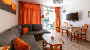 Apartment, 1 Bedroom | Living room - Apartamentos Bogotá (San Bartolomé de Tirajana)