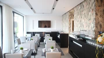 Colazione a buffet inclusa, servita tutte le mattine