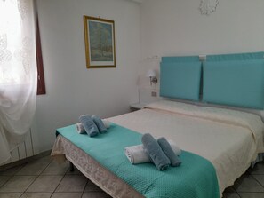 2 Schlafzimmer, Bügeleisen/Bügelbrett, Reisekinderbett, kostenloses WLAN