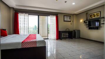 Superior Double Room | Desk, free WiFi, bed sheets