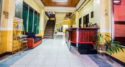 OYO 192 Tcc Condo - Hostel