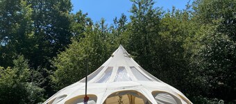 Fonclaire Holidays - Meadow View Glamping
