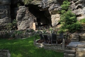 Outdoor dining - Felsenkeller Bielatal "Johanniswacht" (Rosenthal-Bielatal)