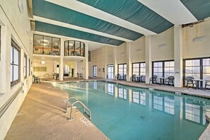 Indoor pool, outdoor pool