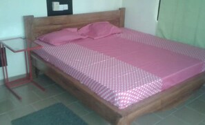 3 Schlafzimmer, Bügeleisen/Bügelbrett, WLAN, Rollstuhlgeeignet