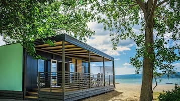 Mobile home Adria Superior 4+1 (L) + Whirlpool | ํ
๋ผ์ค/ํํฐ์ค
