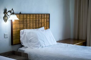 Deluxe-Zimmer | Individuell eingerichtet, Schreibtisch, laptopgeeigneter Arbeitsplatz