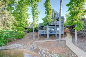 Exterior - Lakefront 4BR home with sandy beach and big views! Private Dock, 15min Clemson (Seneca)